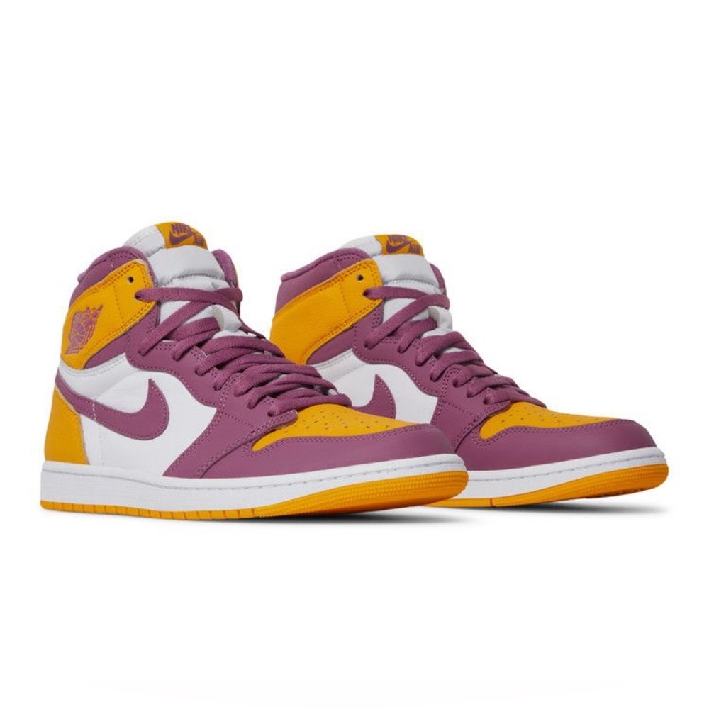 Air Jordan 1 Retro High OG ‘Brotherhood’ Men’s Sneaker
